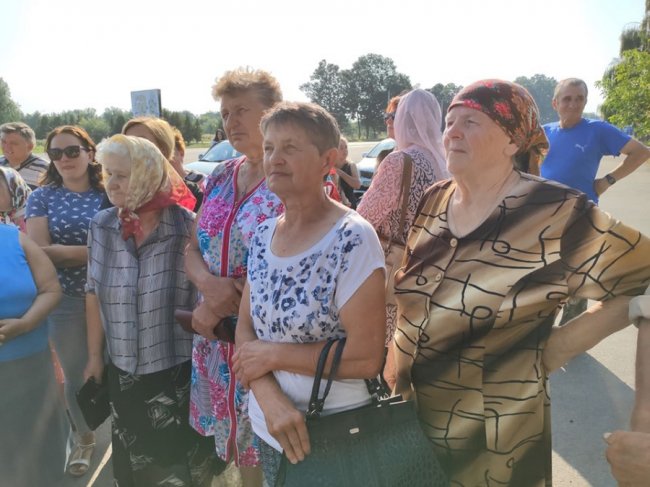 На Волині люди вийшли на протест через проблеми в медзакладі