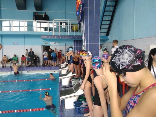 У Луцьку визначили кращих юних плавців області. ФОТО