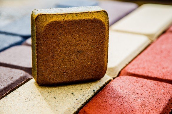 За товщиною, формою, кольором: як обрати бруківку «LeBruk»*