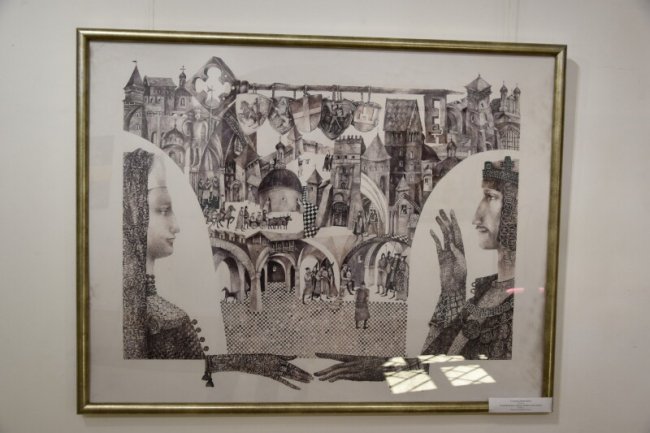 До Дня міста у Луцьку відкрили виставку картин талановитої художниці. ФОТО