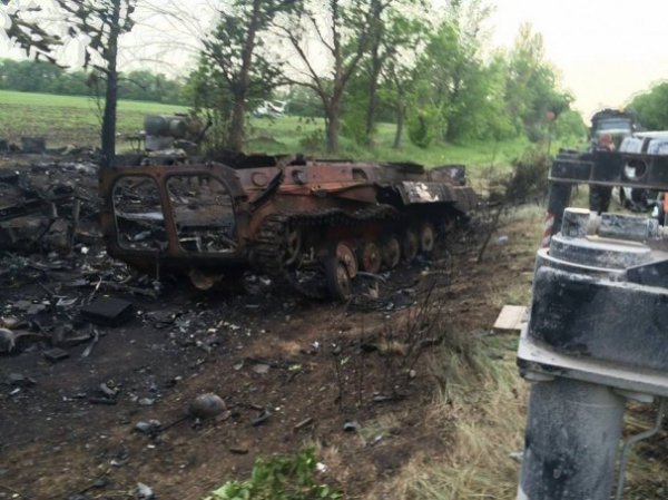 Трупи, кров на броні і вінки під деревами - якою волинянин побачив війну на Сході. ФОТО