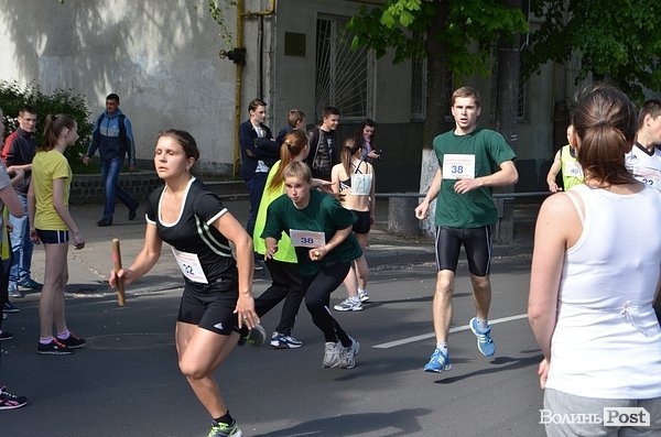 У Луцьку – легкоатлетична естафета. ФОТО