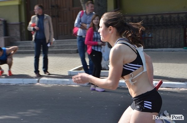 У Луцьку – легкоатлетична естафета. ФОТО