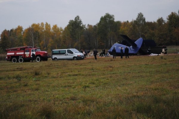 Фото катастрофи літака на Волині