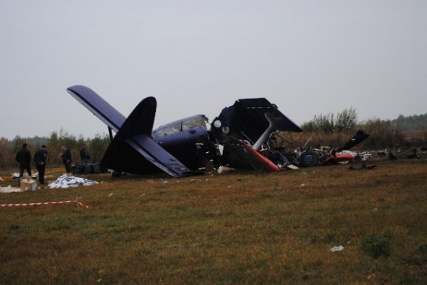 Фото катастрофи літака на Волині