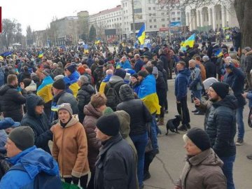 Окупація штучна: Зеленський закликав народ і далі виганяти російських ворогів з міст