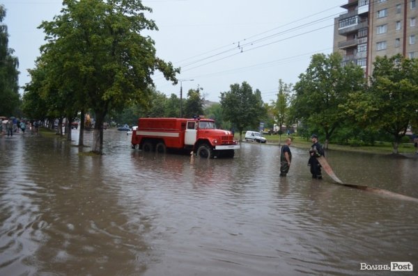 Як топило спальні райони Луцька. ФОТО