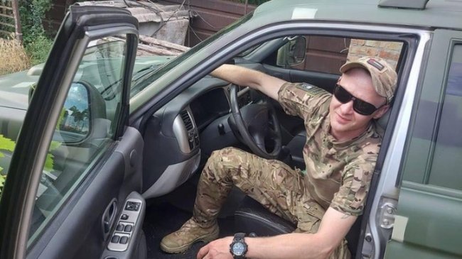 Боєць з Волині отримав нагороду від Сирського