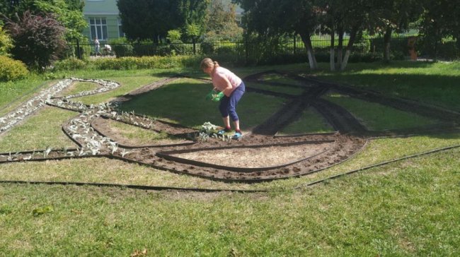 Переселенці, які живуть у ліцеї на Волині, змушені шукати собі нове житло. ФОТО. ВІДЕО