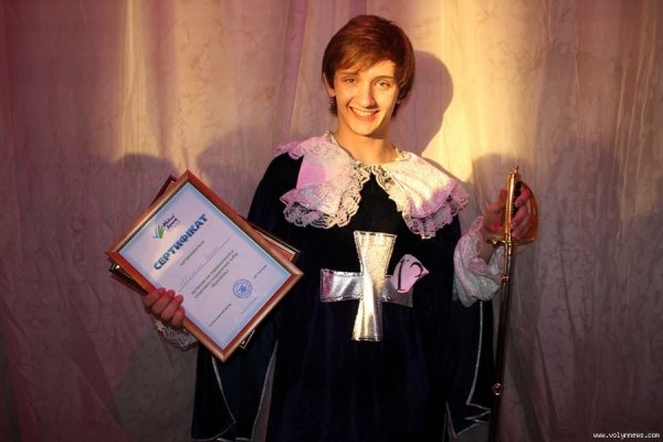 Переможець конкурсу - Артем Шошин