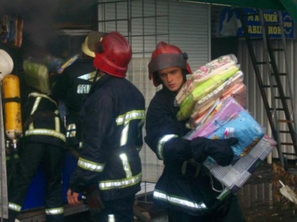 У Рівному горів центральний ринок. ФОТО