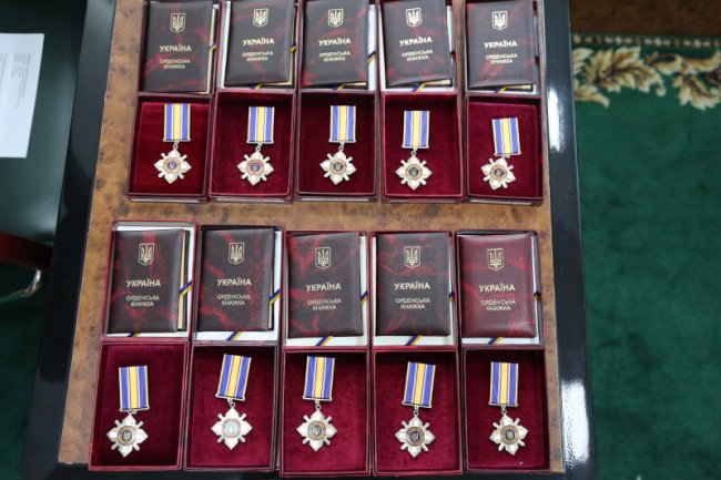 10 орденів «За мужність»: у Луцьку вручили державні нагороди сім’ям загиблих Героїв
