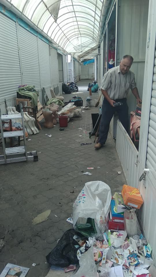 Що залишилося після пожежі на ринку в Рожищі: фото згарища