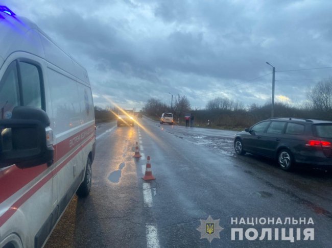 На Волині зіткнулися мотоцикл та автівка: загинув 19-річний хлопець. ФОТО