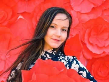 Він бачив мої сльози, істерики та шаленство: чиновниця зізналася Луцьку у любові