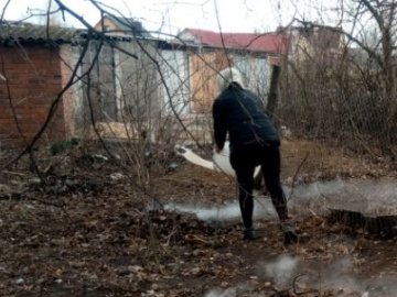 Волинянку змусили погасити незаконно підпалене вогнище. ФОТО