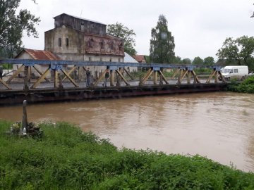Волинян попереджають про можливе підтоплення доріг 