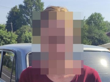 Волинянка під час «зняття порчі» залишилася без золотої каблучки та ланцюжка