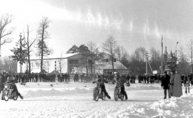 Як на Волині влаштовували зимові мотогонки у 80-х роках. РЕТРОФОТО