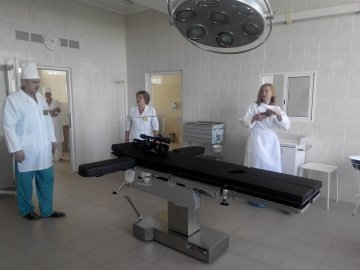 У Волинському госпіталі відтепер є новий операційний стіл. ФОТО