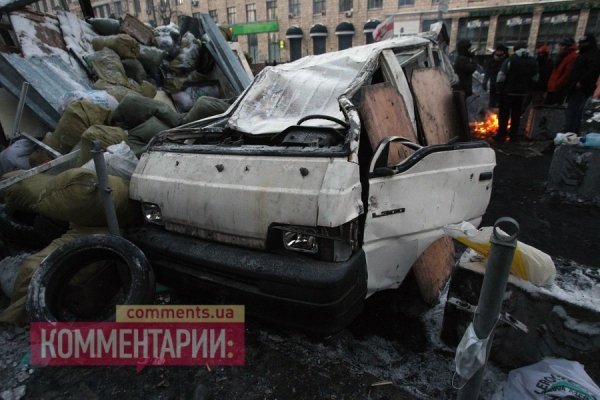 Світанок: барикади у Києві. ФОТО