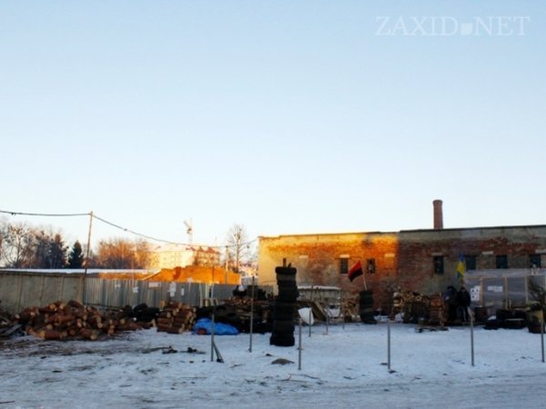 Блокування ВВшників у Львові. ФОТО