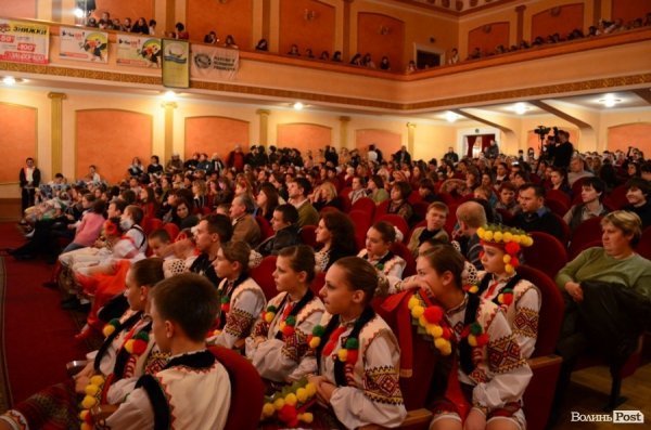 Влад Яма у Луцьку вибирав найкращого танцюриста. ФОТО