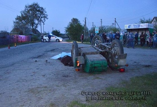 На Волині ДТП: загинув пасижир мотоцикла. ФОТО