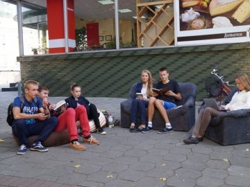 Вулицю Лесі Українки звільнили від автомобілів. ФОТО