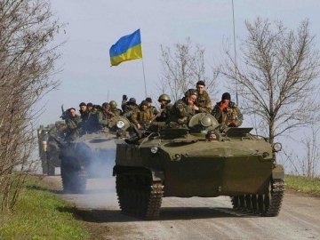 «Пригоди» волинян на Сході: танкістів ледь не розстріляв «Дніпро»