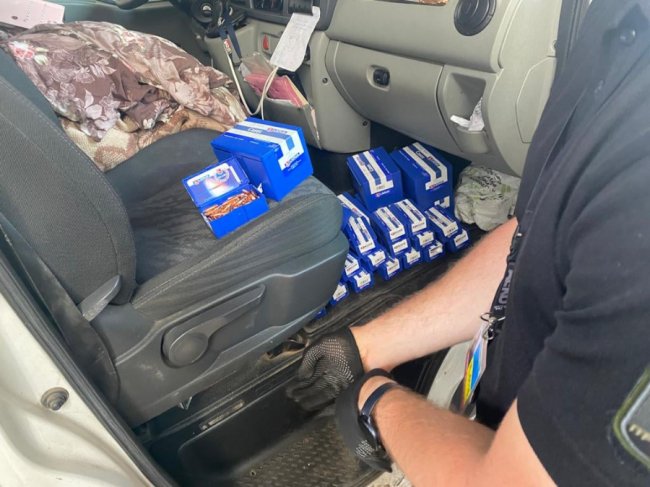 Жінка намагалася провезти боєприпаси через «Ягодин»