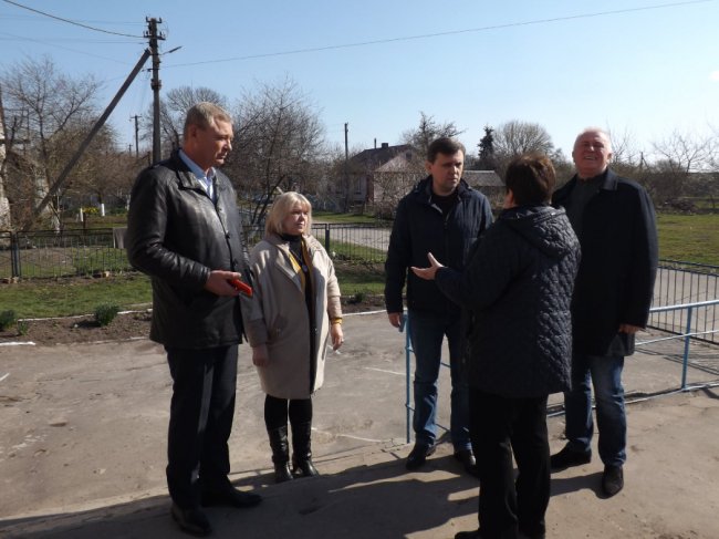 У селі на Волині руйнується школа. ФОТО