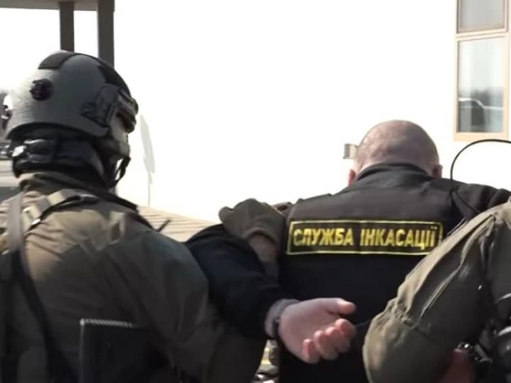 В Орбана пригрозили, шо й надалі грабуватимуть українських інкасаторів через «Дружбу»