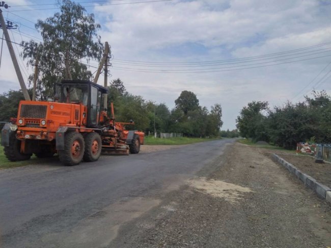 Три із семи: в автодорі нема грошей на зупинки для волинського села