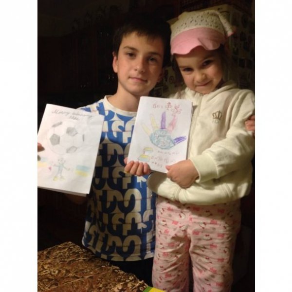 Діти пишуть Ващуку в лікарню. ФОТО