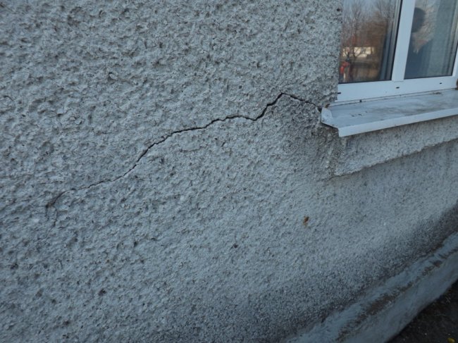 У селі на Волині руйнується школа. ФОТО