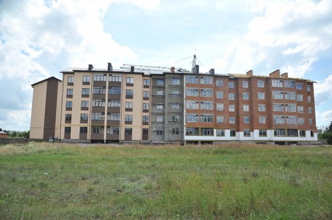 Фото з будівельного майданчика ЖК «Парковий квартал»