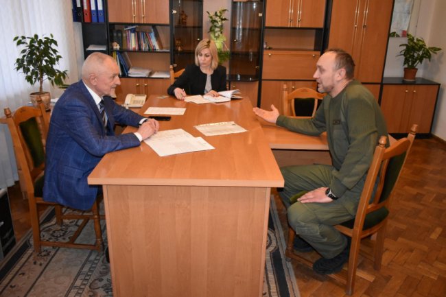 Проблеми атовців  і проїзд до дач: з якими проханнями звертаються волиняни до Савченка