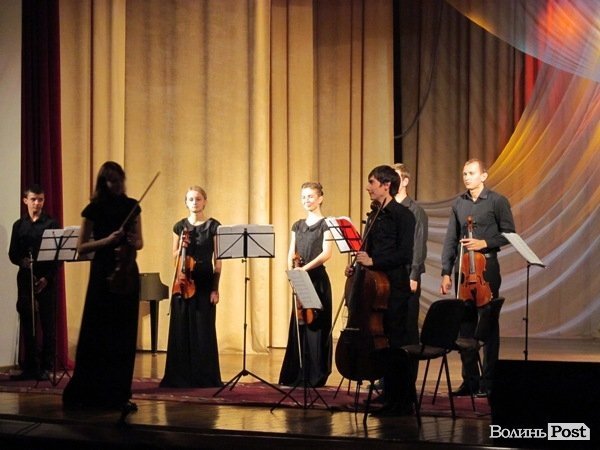 У Луцьку - концерт камерного оркестру. ФОТО