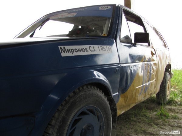 Під Луцьком змагалися автогонщики. ФОТО 