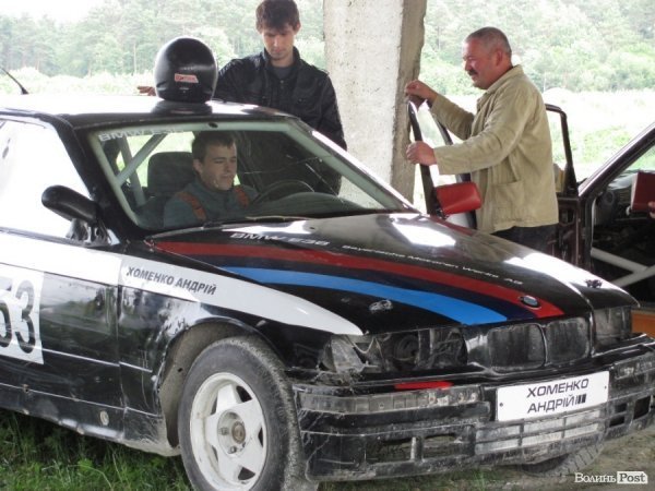 Під Луцьком змагалися автогонщики. ФОТО 