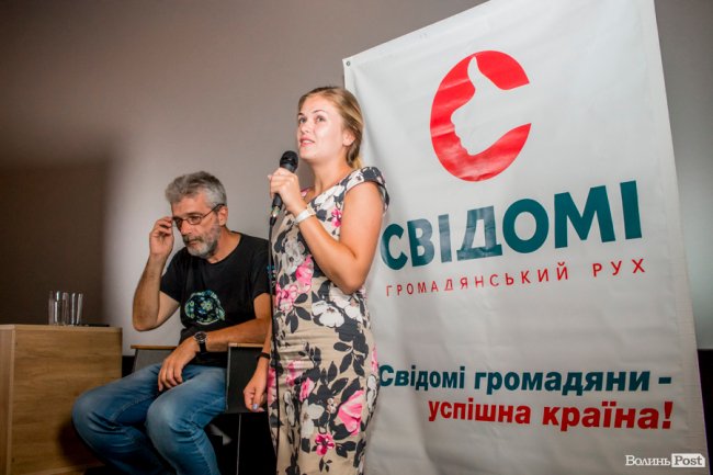 Історії про хабарі та журналістські будні: з лучанами поспілкувався відомий телеведучий 