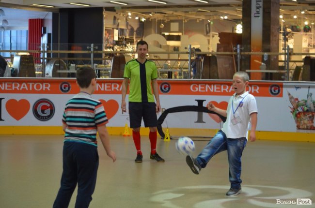 Діти наших Героїв: у «ПортСity» розважали дітей волинських атовців