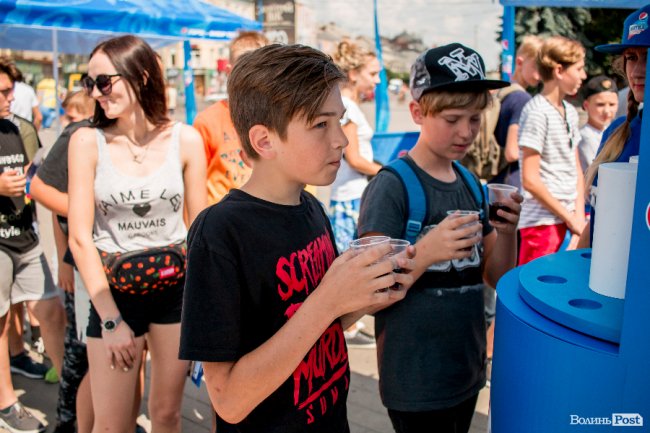 У центрі Луцька – «Битва смаку» від Pepsi. ФОТО
