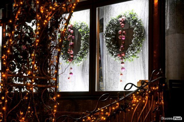 Луцьк напередодні Нового Року: як прикрасили місто