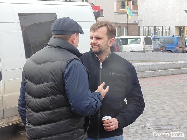 Антивоєнне віче у Луцьку. ФОТО