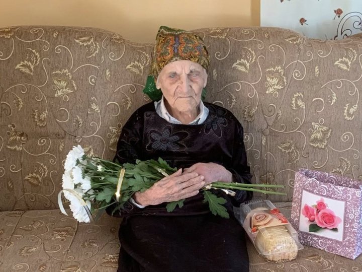 Виховала не одне покоління учнів: вчителька з Волині відсвяткувала 100-річний ювілей. ФОТО 