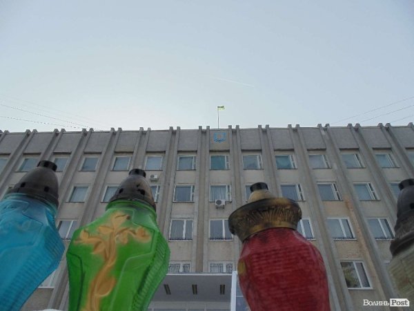 Ковельська міськрада закликала СБУ шукати зниклих євромайданівців. ФОТО. ВІДЕО