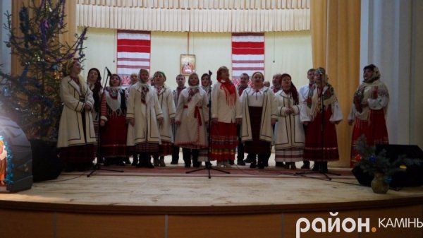 На Волині під час концерту зібрали 14 тисяч на благодійність