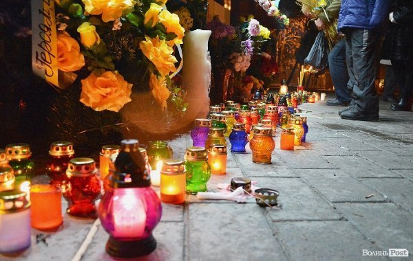 У Луцьку згадували Революцію Гідності та молилися за загиблими. ФОТО. ВІДЕО